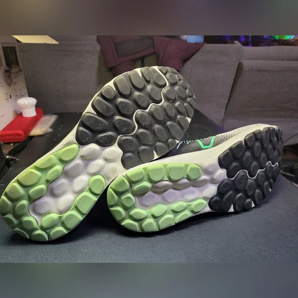 New Balance 520 V8 Shoes W520RT8 Womens 10 B Mens 8.5 Lightweight Running - Picture 9 of 10